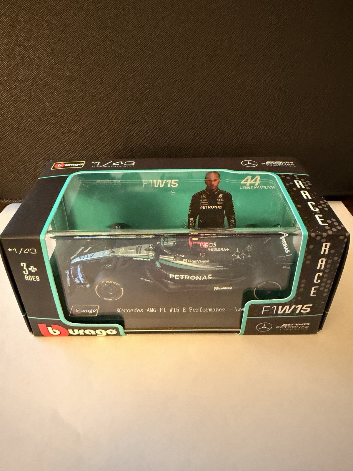 Bburago 1:43 Mercedes-AMG Petronas F1 W15 #44 Lewis Hamilton Model Car