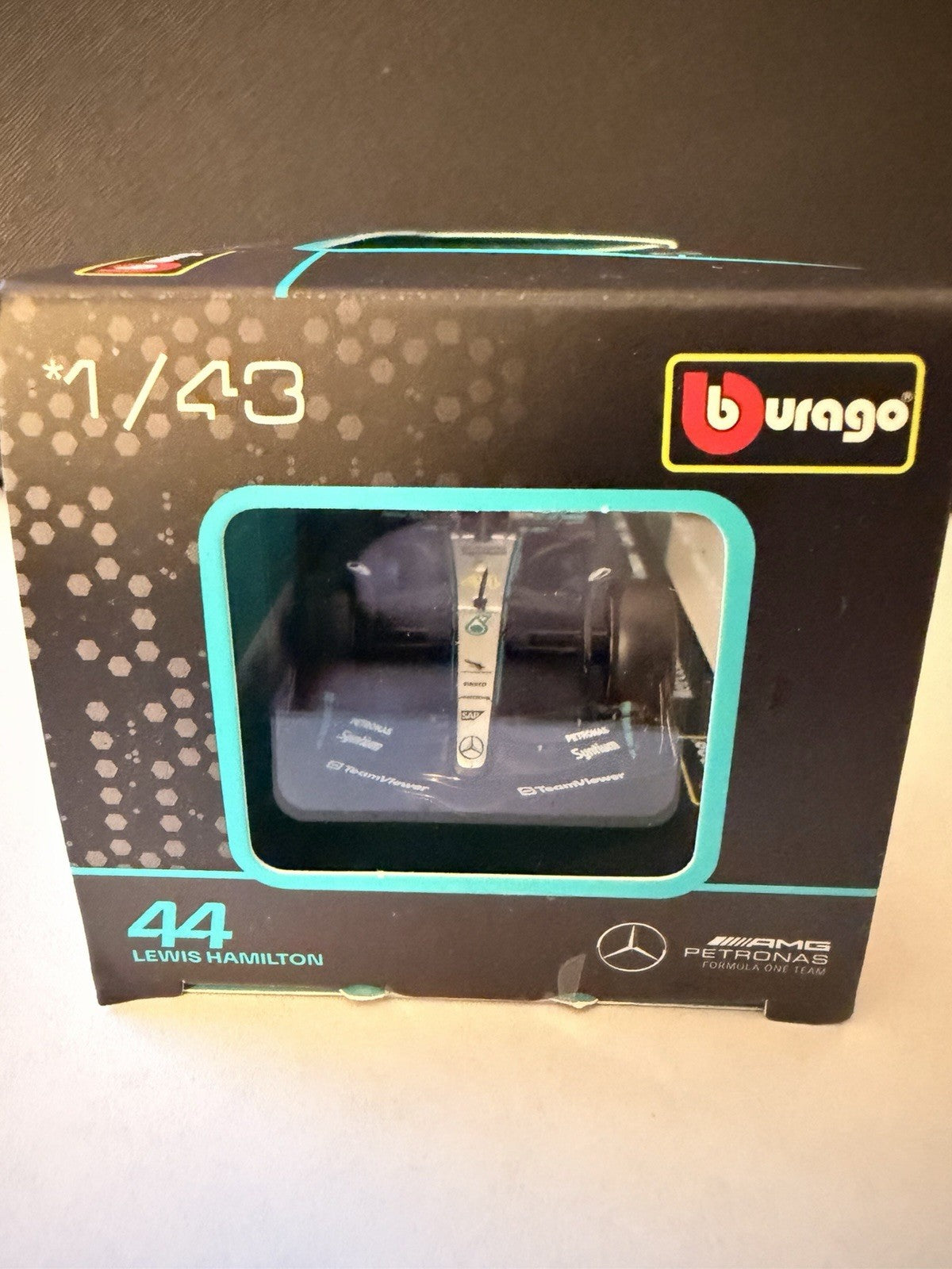 Bburago 1:43 Mercedes-AMG Petronas F1 W15 #44 Lewis Hamilton Model Car