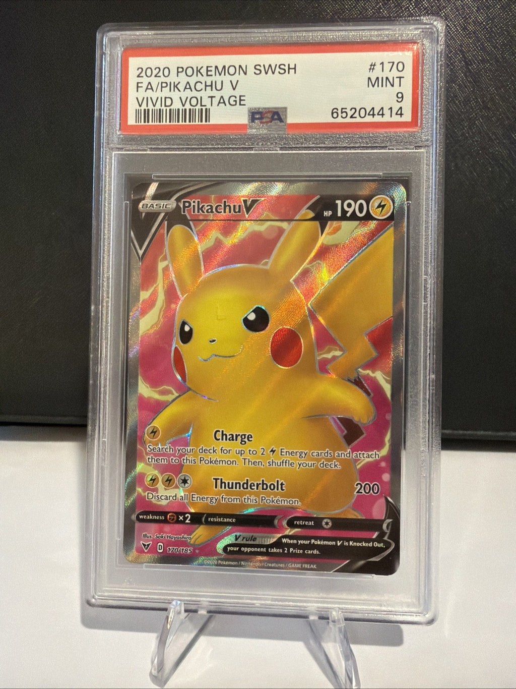 Pokémon Vivid Voltage Pikachu V Full Art Holo 170/185 PSA 9